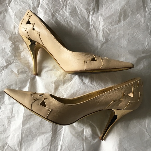 Escada | Heels - Picture 6 of 11